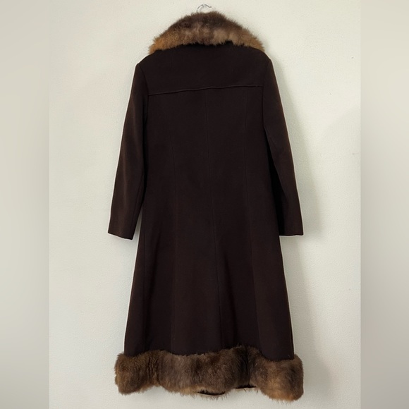 VINTAGE/ 70s heavyweight wool + plush fur trim coat - Picture 2 of 5